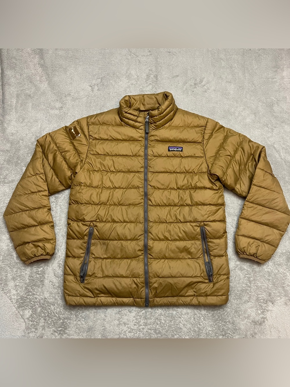 Patagonia Youth Brown Down Puffer Full Zip Insulated Jacket Size L Kids (Hole)